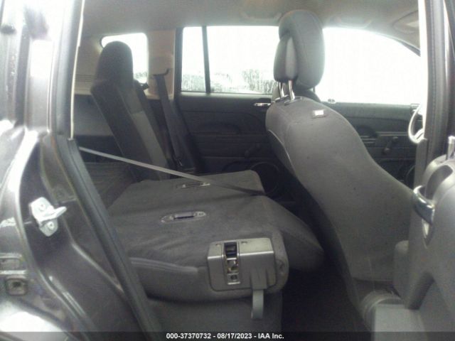 1C4NJCBA4FD418749 Jeep Compass Sport
