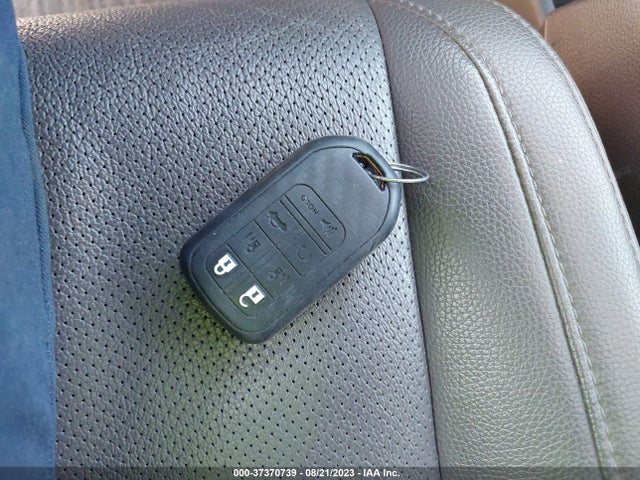 Honda Odyssey Elite 2018 5FNRL6H90JB090998 Image 11