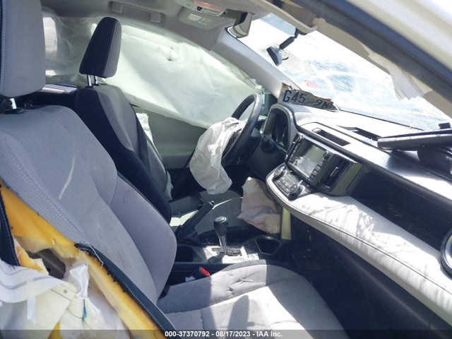 2016 TOYOTA RAV4 HYBRID XLE VIN: JTMRJREV1GD036893