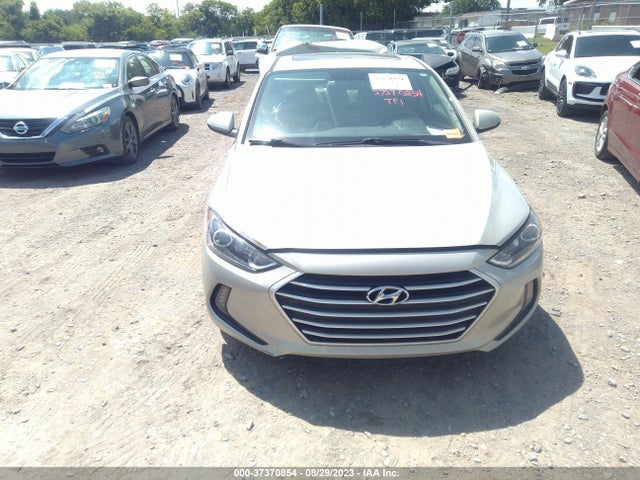 Hyundai Elantra Value Edition 2017 5NPD84LF0HH177597 Image 4