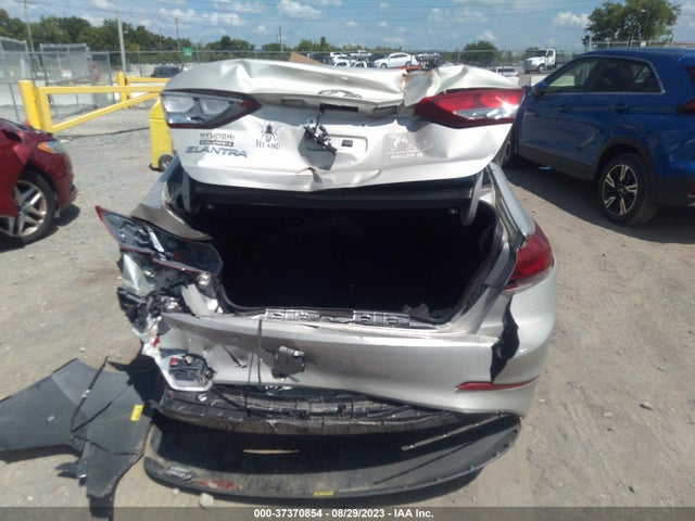 Hyundai Elantra Value Edition 2017 5NPD84LF0HH177597 Image 8