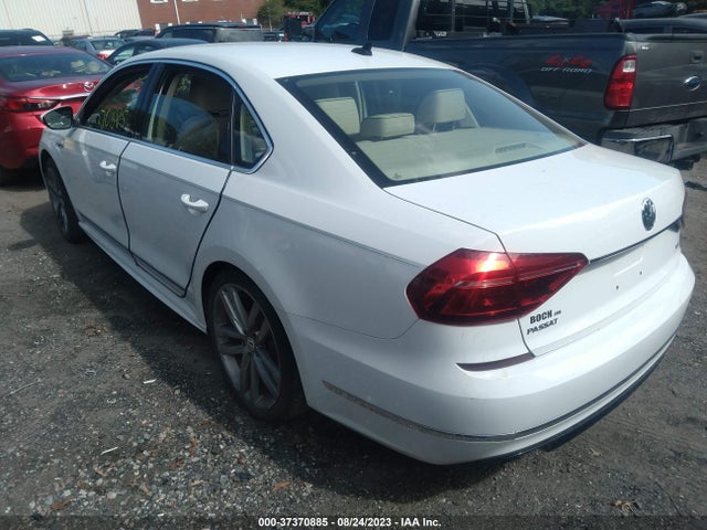 1VWDT7A38HC072341 Volkswagen Passat R-line W/comfort Pkg