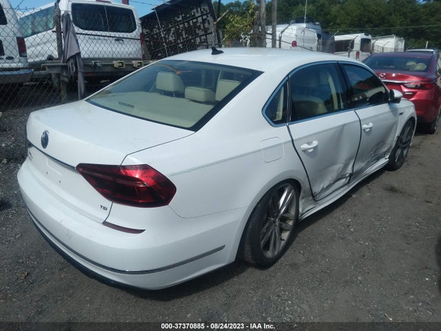 1VWDT7A38HC072341 Volkswagen Passat R-line W/comfort Pkg
