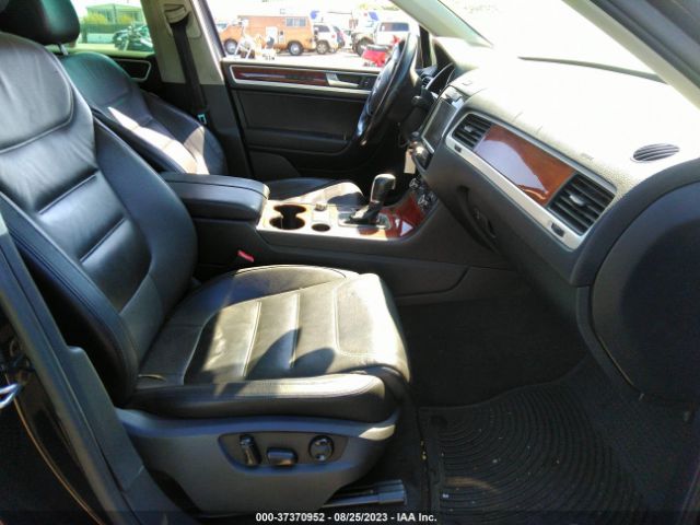 2013 VOLKSWAGEN TOUAREG WVGEP9BPXDD005152 Photo 4