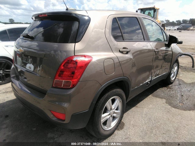Chevrolet TRAX LS 2021 KL7CJKSB2MB358583 Image 4