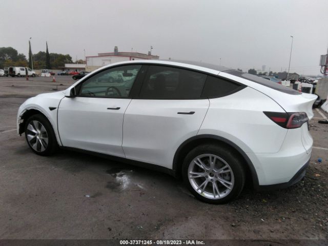 5YJYGDEE2LF026597 Tesla Model Y Long Range