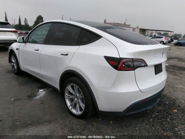 5YJYGDEE2LF026597 Tesla Model Y Long Range
