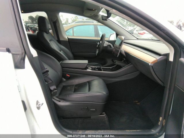 5YJYGDEE2LF026597 Tesla Model Y Long Range