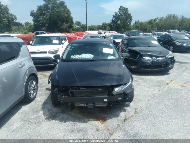 2023 HYUNDAI ELANTRA SEL VIN: KMHLS4AG5PU524995