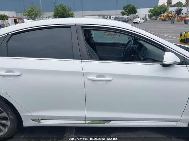 2015 HYUNDAI SONATA 2.4L SPORT VIN: 5NPE34AF4FH191442