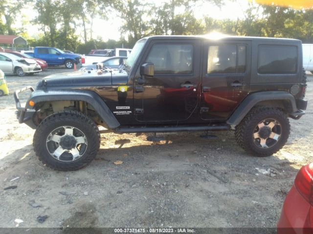 1C4BJWDGXFL518611 Jeep Wrangler Unlimited Sport