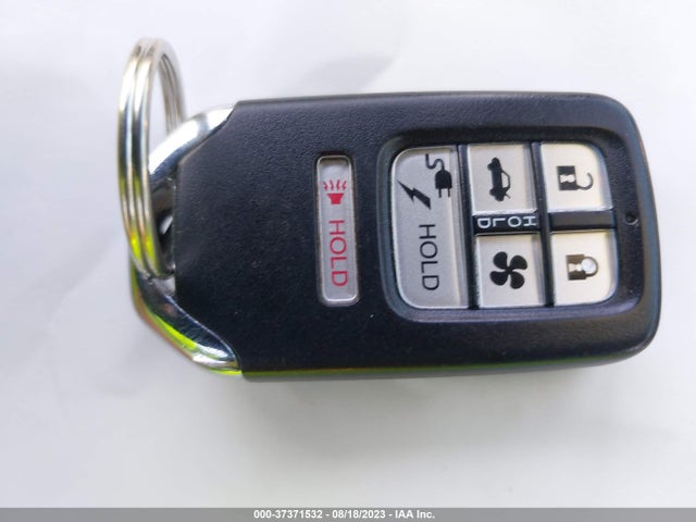 2021 Honda Clarity, VIN: JHMZC5F32MC000596