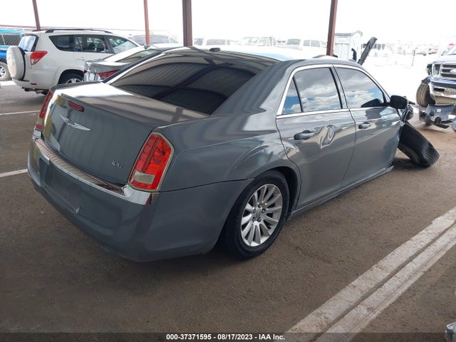 2012 CHRYSLER 300 VIN: 2C3CCAAG8CH104858