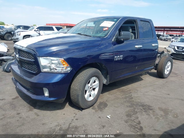 RAM 1500 Express 2017 1C6RR6FG8HS804669 Image 2