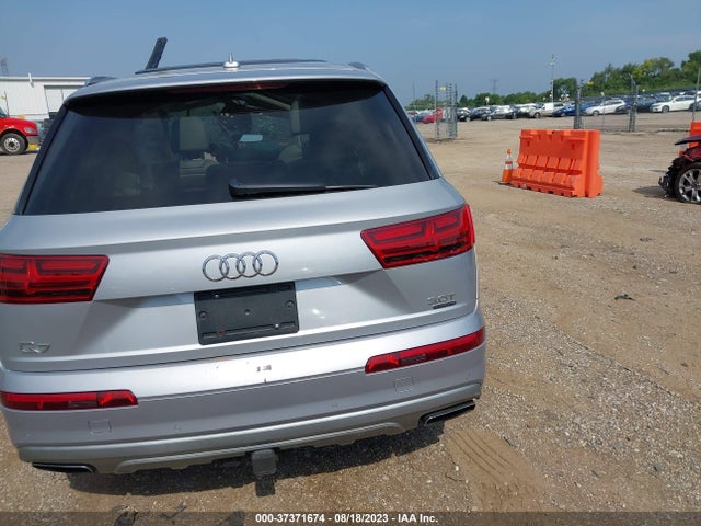 WA1VAAF77HD019396 Audi Q7 Prestige