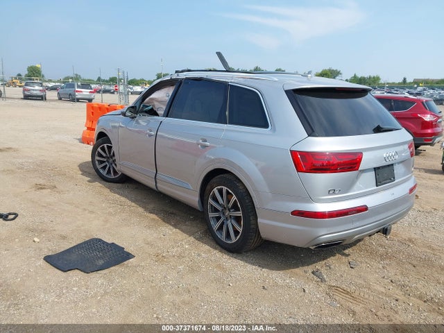 WA1VAAF77HD019396 Audi Q7 Prestige