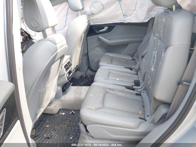 WA1VAAF77HD019396 Audi Q7 Prestige