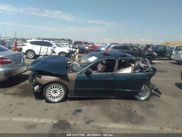 1996 ACURA INTEGRA GSR VIN: JH4DB8596TS001145