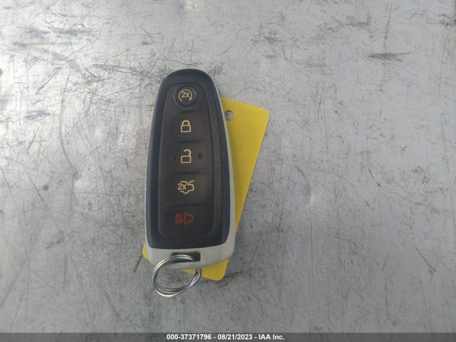 2013 FORD FOCUS TITANIUM VIN: 1FADP3J22DL369614