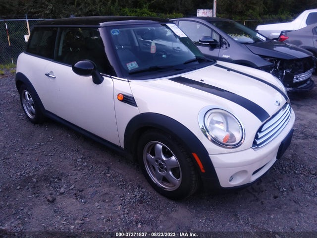 2009 MINI COOPER HARDTOP WMWMF33589TT69903 Photo 0