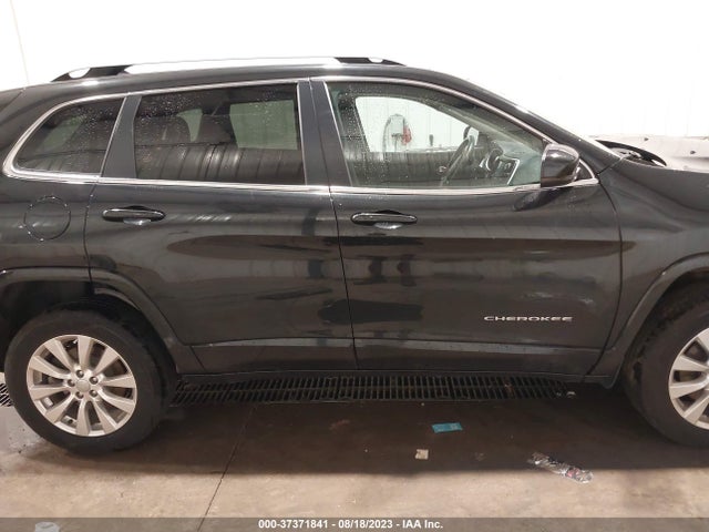 1C4PJMJS2GW368416 Jeep Cherokee Overland