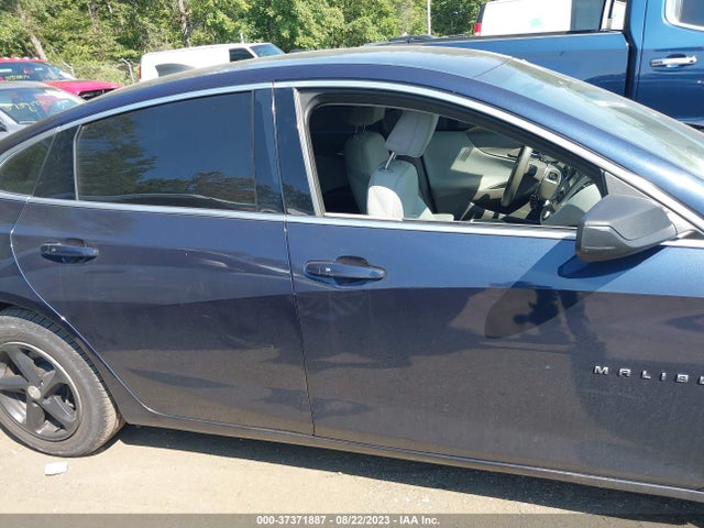 Chevrolet MALIBU LS 2016 1G1ZB5ST1GF312589 Image 13