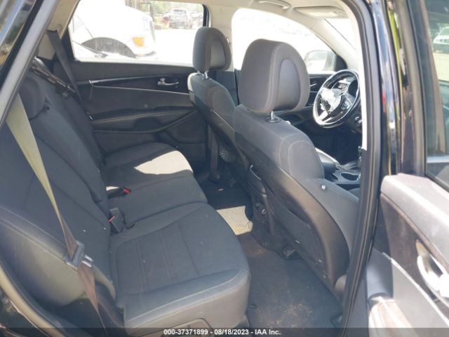 5XYPGDA31GG106066 KIA SORENTO LX