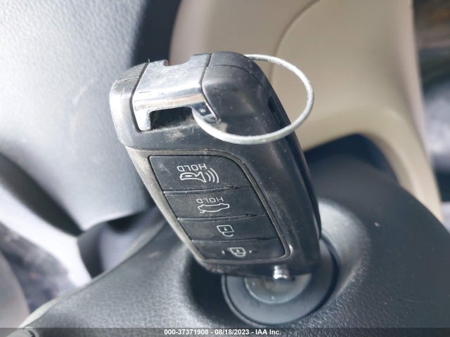 Hyundai ACCENT SE 2022 3KPC24A61NE180394 Image 3