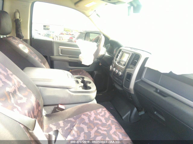 2015 RAM 1500 EXPRESS VIN: 3C6JR7AT5FG572575