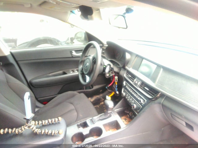 KIA Optima Lx 2018 5XXGT4L38JG210266 Image 5