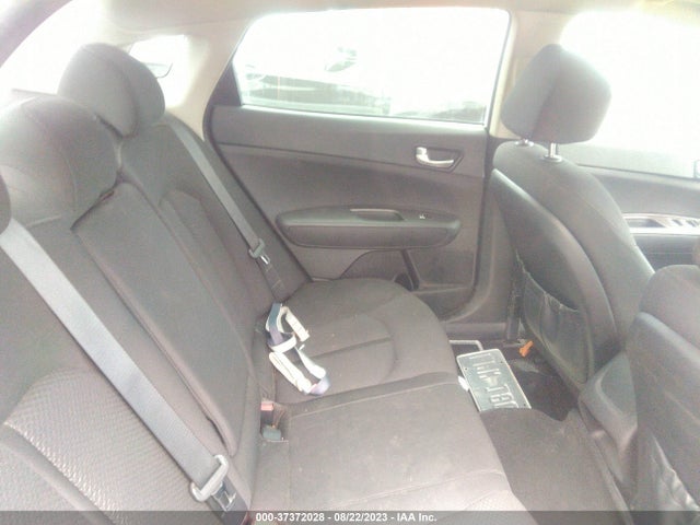 KIA Optima Lx 2018 5XXGT4L38JG210266 Image 8