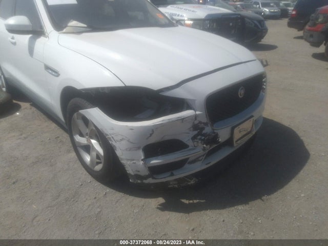 2020 JAGUAR F-PACE SADCS2FX1LA644455 Photo 5