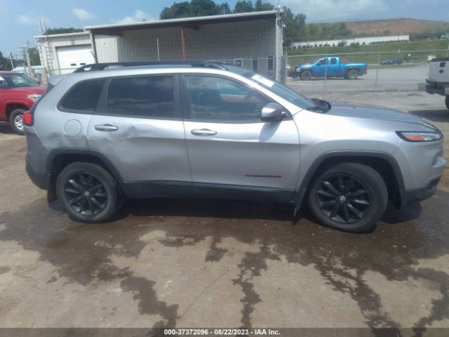 1C4PJMCS8EW296101 Jeep Cherokee Altitude