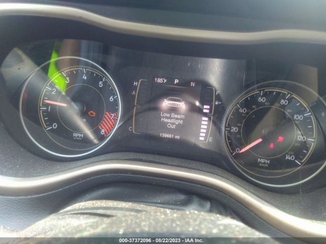 1C4PJMCS8EW296101 Jeep Cherokee Altitude