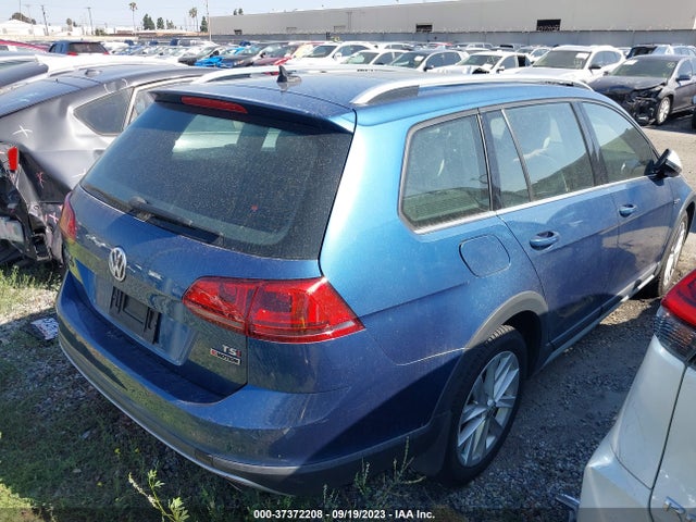3VWH17AUXHM543923 Volkswagen Golf Alltrack S/se/sel