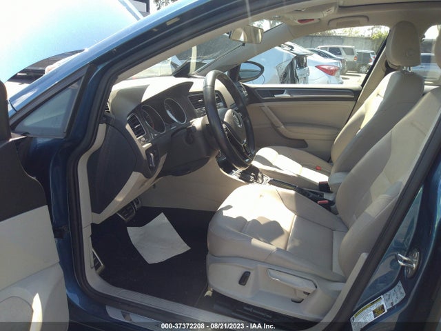 3VWH17AUXHM543923 Volkswagen Golf Alltrack S/se/sel