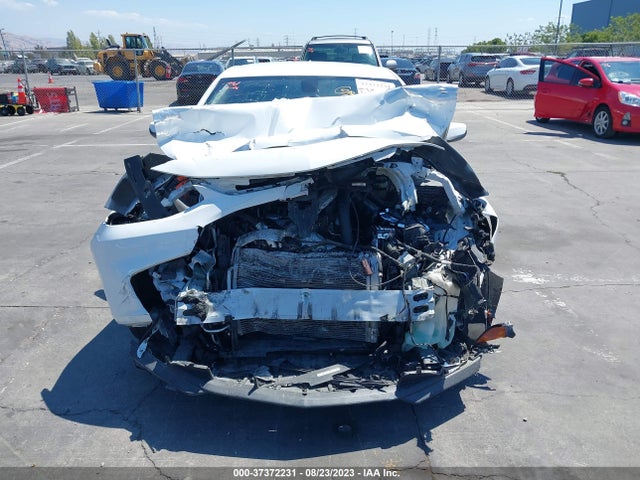 2018 CHEVROLET MALIBU LT VIN: 1G1ZD5ST8JF248178