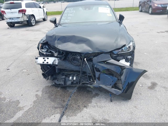 2019 LEXUS IS IS 300 VIN: JTHBA1D2XK5098160