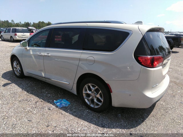 Chrysler Pacifica Limited 2017 2C4RC1GG7HR578444 Image 3