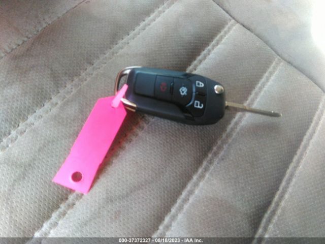 3FA6P0H71FR132755 Ford FUSION SE