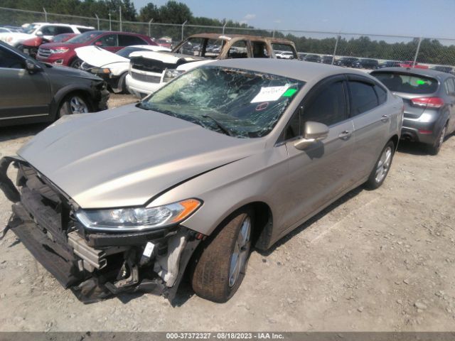 3FA6P0H71FR132755 Ford FUSION SE