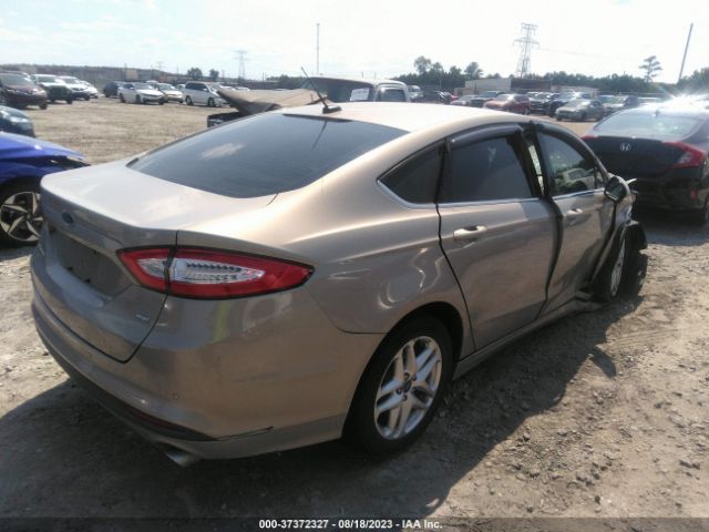 3FA6P0H71FR132755 Ford FUSION SE