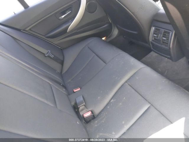 WBA8E1G56HNU13158 BMW 320i