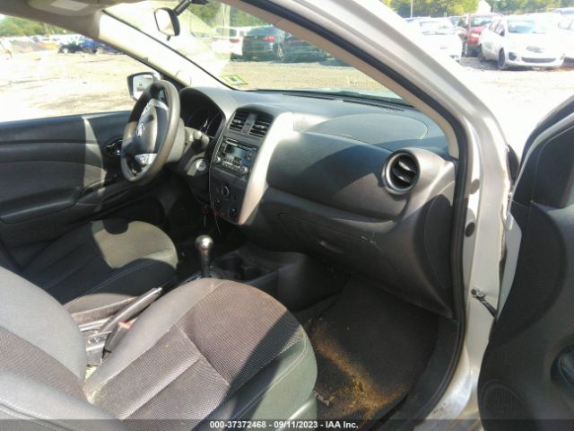 3N1CN7AP2FL955688 Nissan VERSA SV