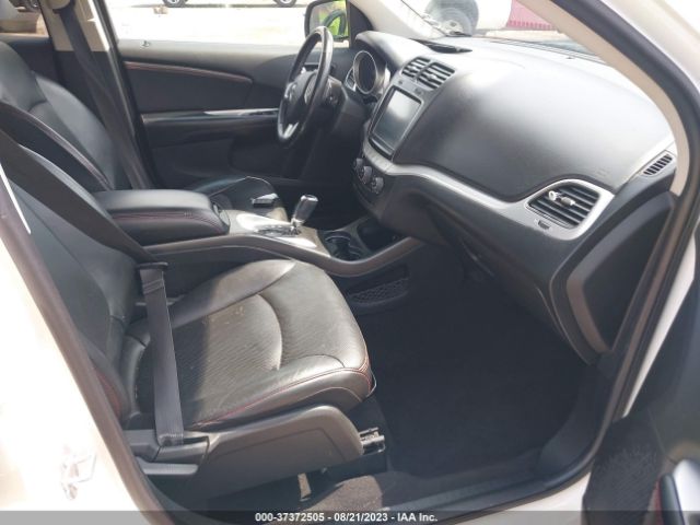 3C4PDDEG1JT389977 Dodge Journey Gt Awd