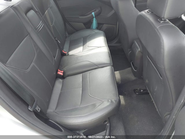 2015 FORD FOCUS SE VIN: 1FADP3F2XFL228608