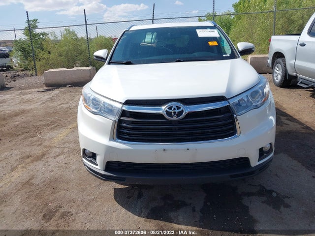 2015 TOYOTA HIGHLANDER XLE VIN: 5TDKKRFH6FS118189