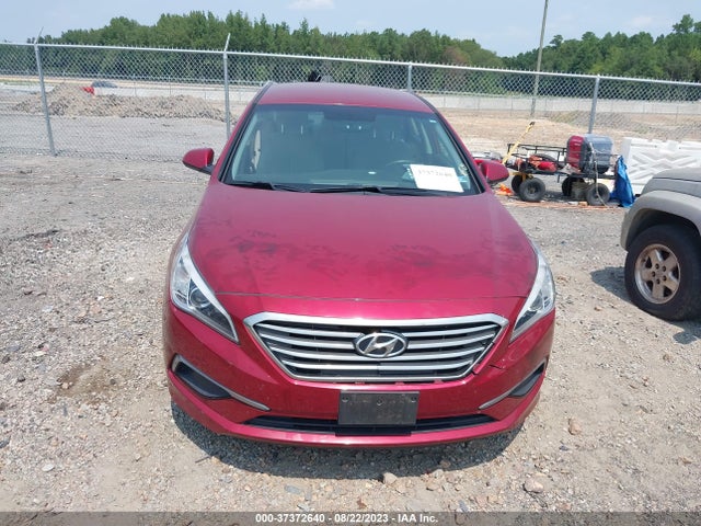 2016 HYUNDAI SONATA 2.4L SE VIN: 5NPE24AF0GH352891