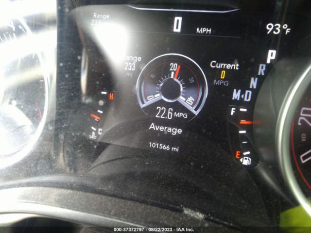 2C3CDZAG2JH237513 Dodge Challenger Sxt