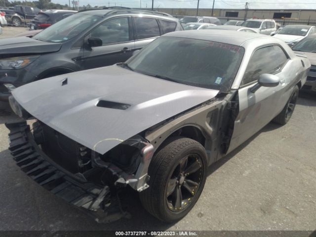 2C3CDZAG2JH237513 Dodge Challenger Sxt